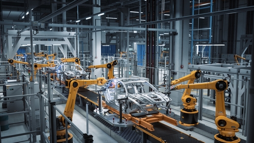 Car manufacturing facility using a private 4G LTE network