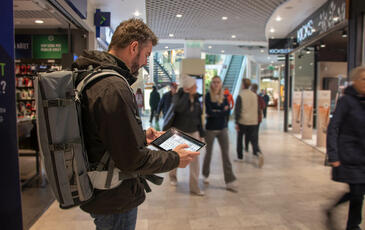 TEMS Pocket in use at an indoor location